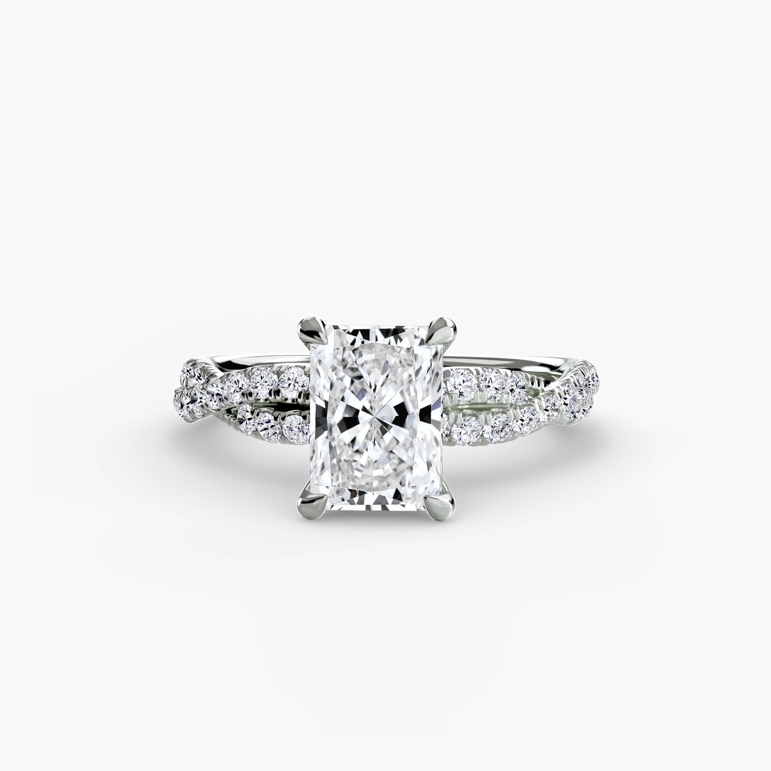The Twisted Pavé Solitaire