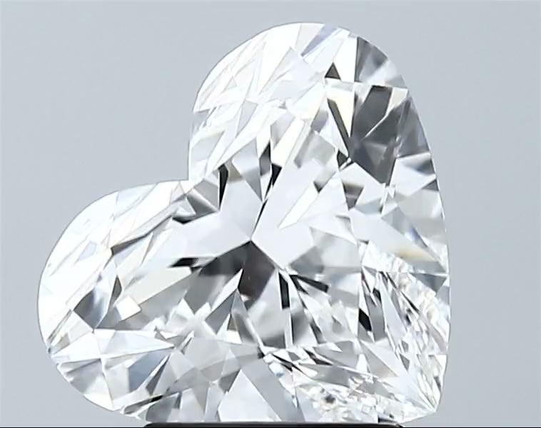 Heart 3.01ct E VVS2